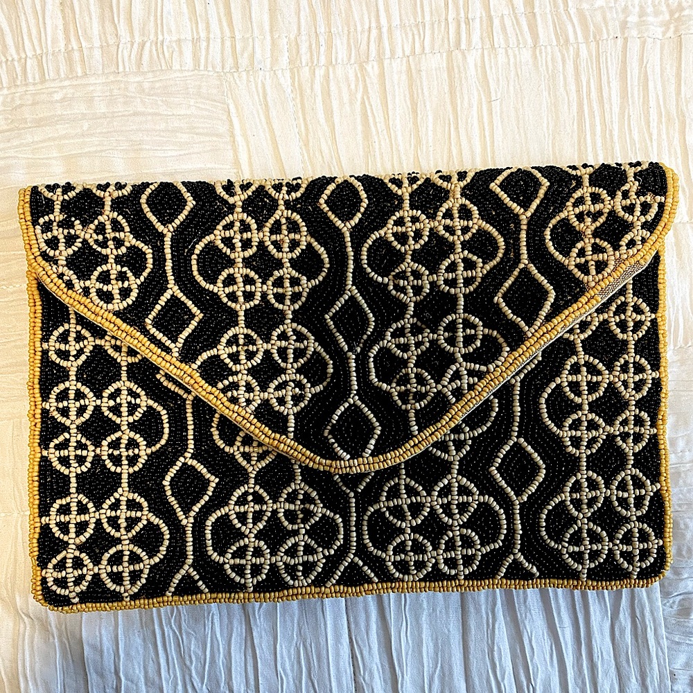 Beaded envelope clutch